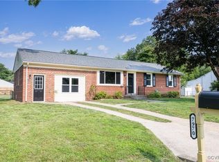 7970 Kenmore Dr, Mechanicsville, VA 23111