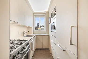 Sold by Nest Seekers International