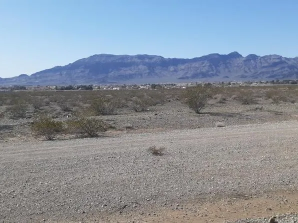 4880 N Hawaii Ave, Pahrump, NV 89060
