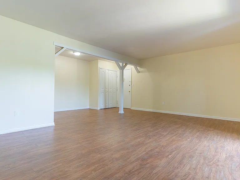 4353 Heritage Dr — Photo 9