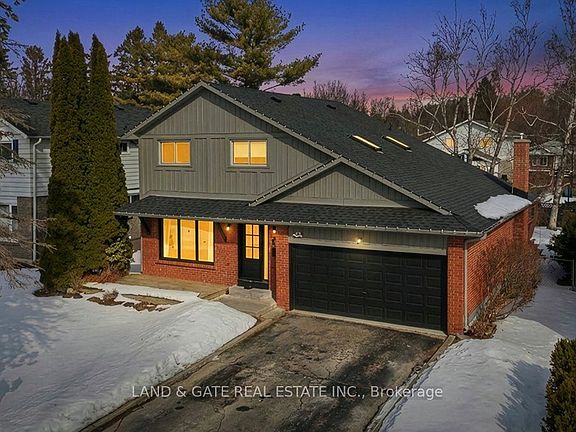 2nd image of 14 Ravensdale Rd