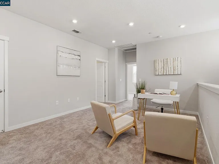 49 E Funderburg Blvd — Photo 26