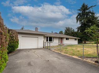 516 S 38th Ct, Renton, WA 98055