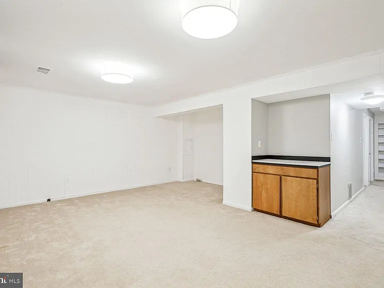 9909 Hemlock Woods Ln — Photo 26