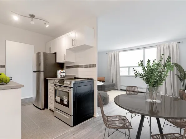 Sheppard Manor Apartments