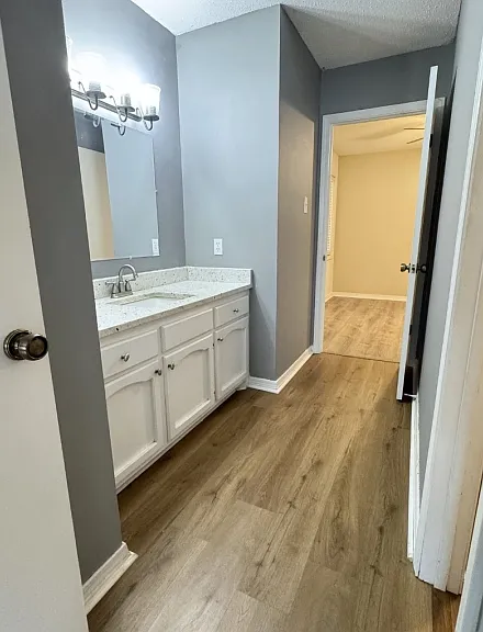 206 Splane Dr — Photo 15