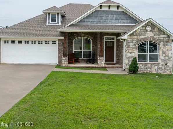 2207 Lisa Ln, Van Buren, AR 72956