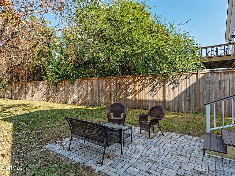 305 Harnett St — Photo 38