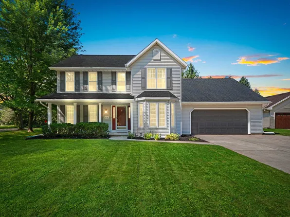 618 Night Ct, Green Bay, WI 54313