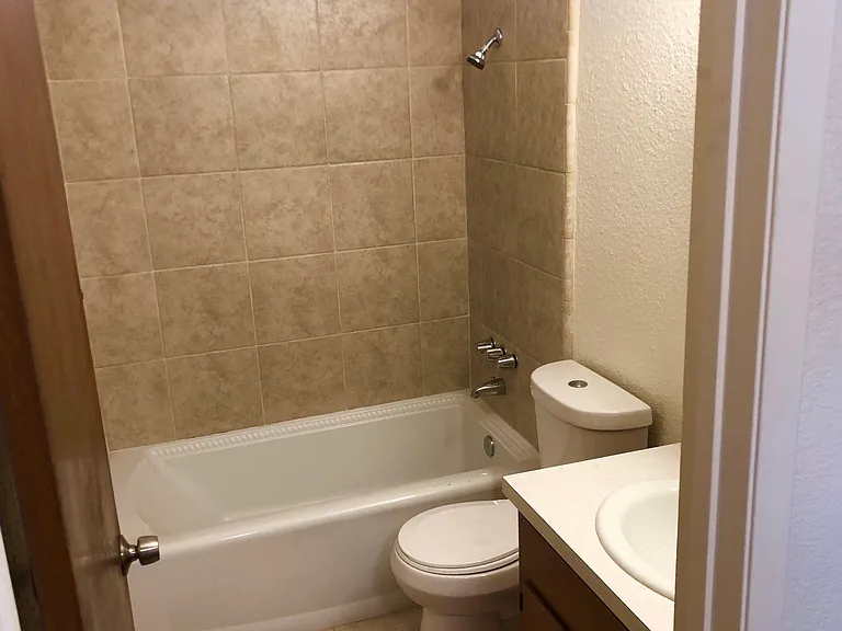 530 N Prospect St #1 — Photo 9