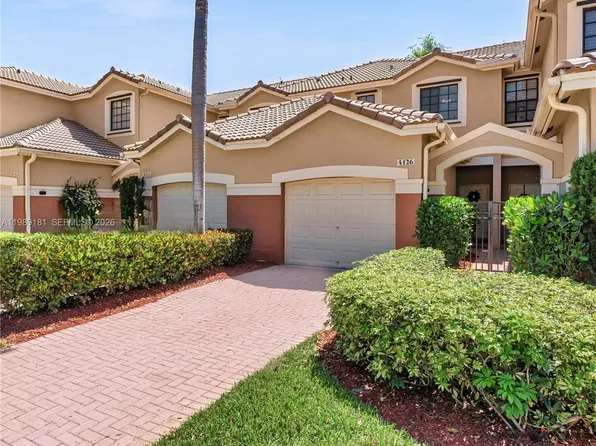 4126 Forest Dr, Weston, FL 33332
