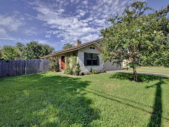 4th image of 3105 Birch Dr