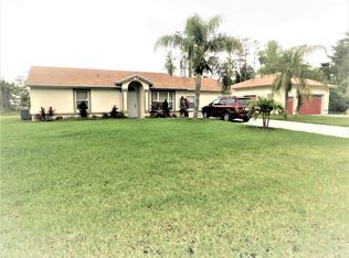 16407 80th St N, Loxahatchee, FL 33470