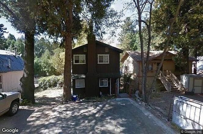 1st image of 400 Redwood Dr