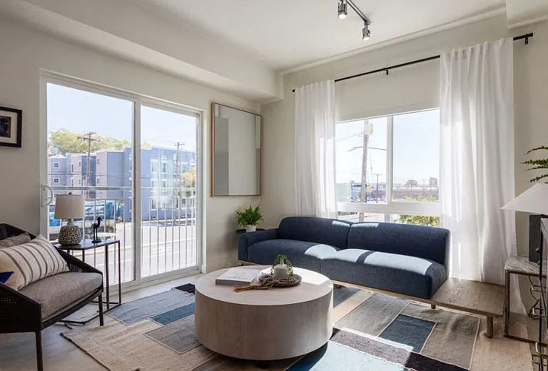 Paperbox Lofts — Photo 10