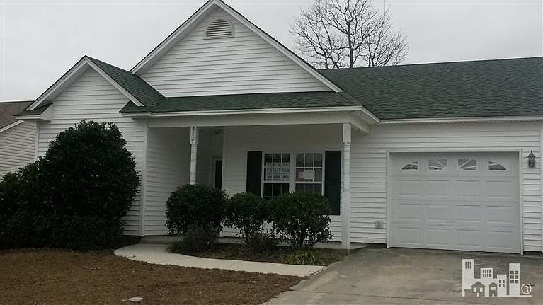 1st image of 3117 Thistlewood Drive NE