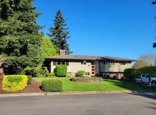 7911 NW 8th Ave, Vancouver, WA 98665