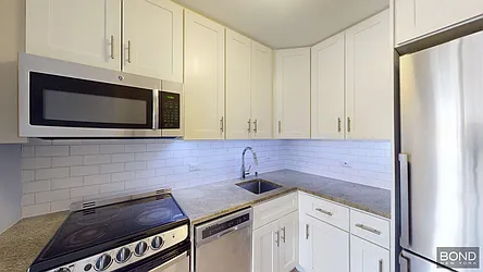 Rented by Bond New York