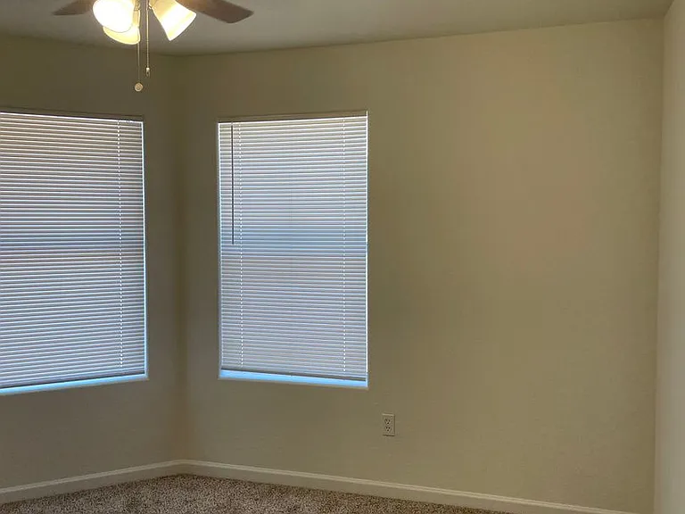 1171 Regency Dr — Photo 4