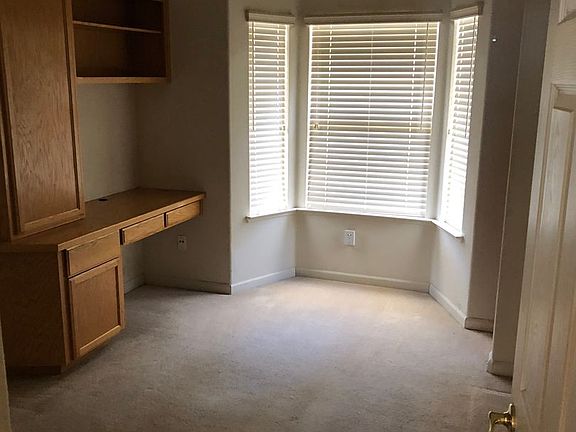 2nd image of 560 Marvin Gardens Cir