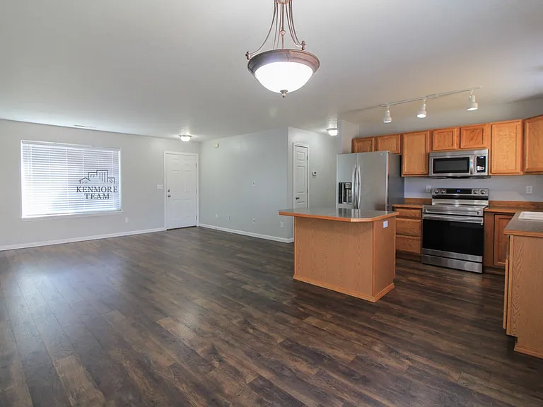 3312 Keeneland Ln — Photo 2