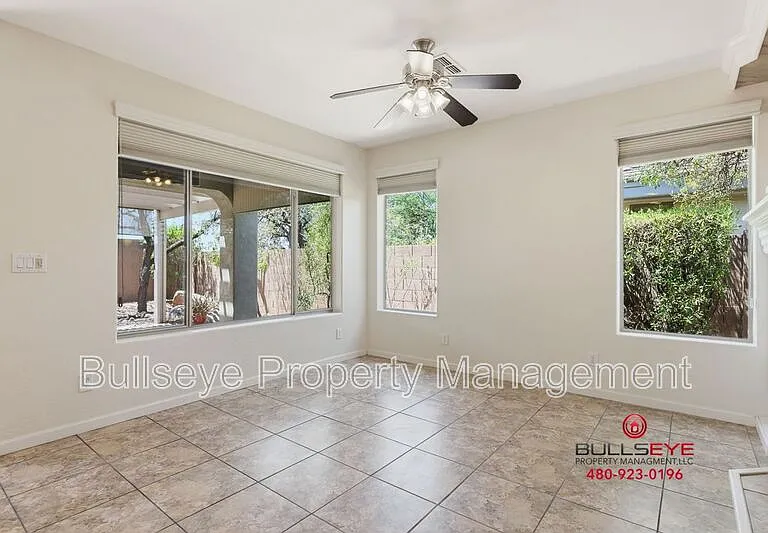 2927 W Plum Hollow Dr — Photo 9