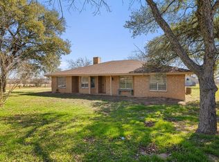 950 S Fm 486, Thorndale, TX 76577