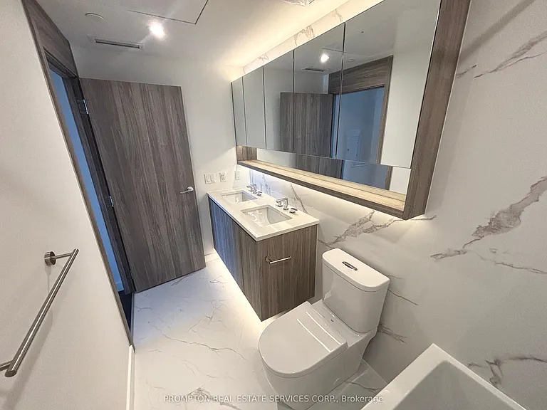 18 Esther Shiner Blvd #733 — Photo 17