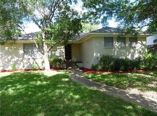 5136 Urban Crest Rd, Dallas, TX 75227