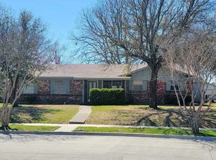 3205 Parkside Dr, Mesquite, TX