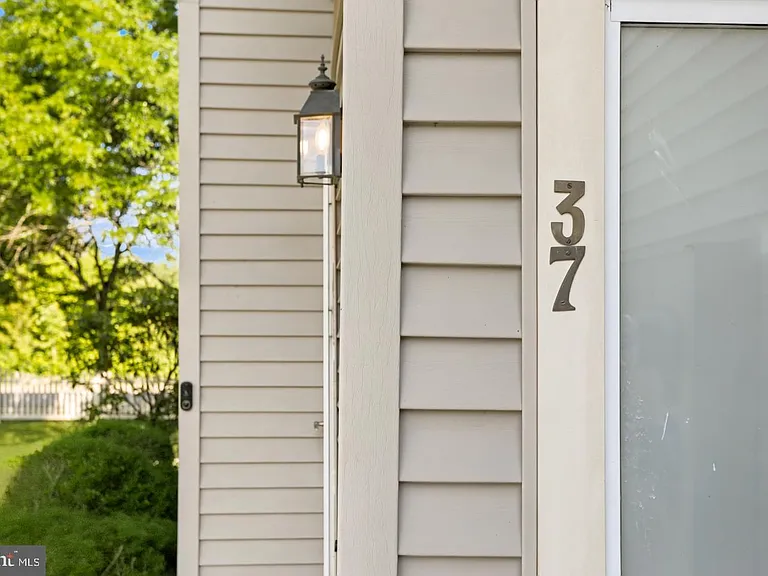 37 Teal Ct — Photo 10