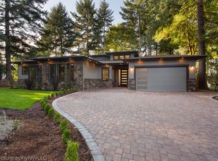 1923 Mapleleaf Ct, Lake Oswego, OR 97034