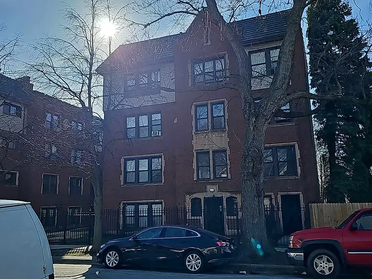 7828 S. Drexel Ave — Photo 5