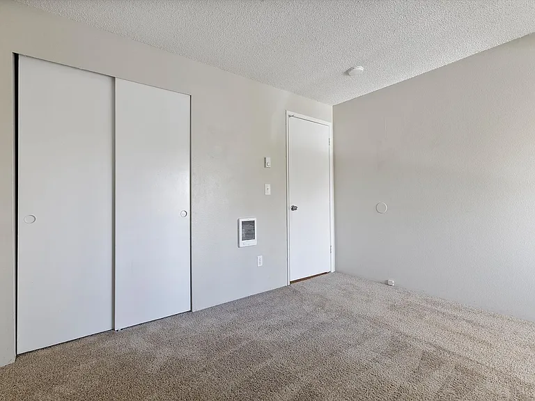 19765 SW 65th Ave — Photo 13