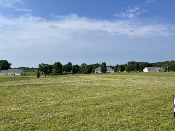 205 Cherry Glen Ct, Leoma, TN 38468