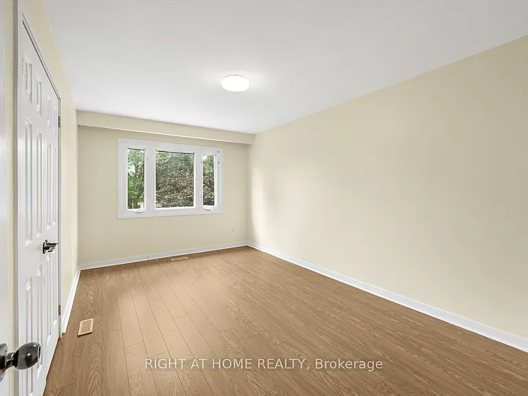 1361 Brands Ct — Photo 19