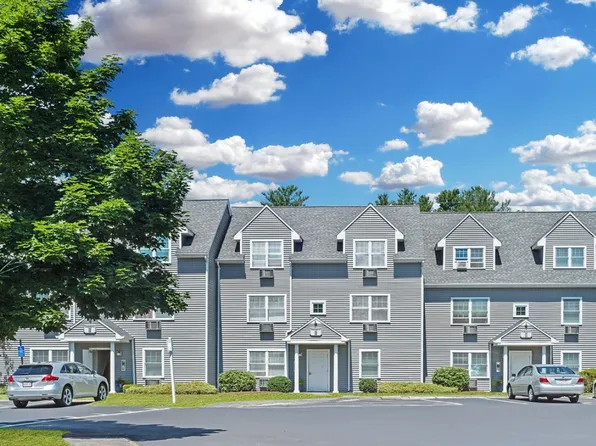 64 Franks Ln, Hanover, MA