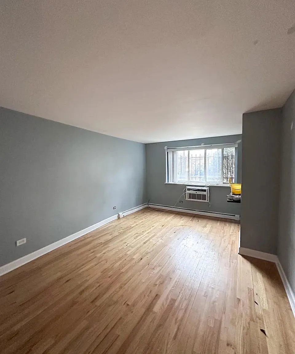Studio, 400 sqft, $1,500 — Photo 3