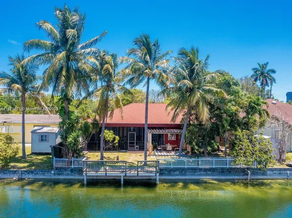 232 SW 7th Ave, Hallandale, FL 33009