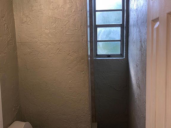 5th image of 1236 Graham Ave