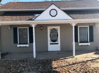 7 N Main St, North Salem, IN 46165