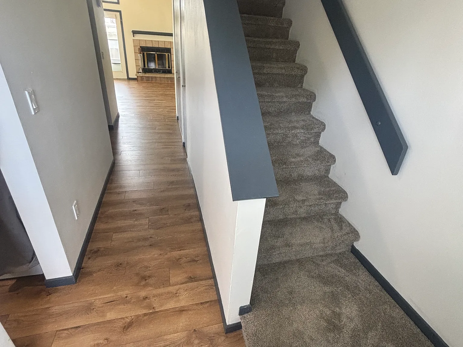 2 bed, 1.5 bath, 1034 sqft, $1,950 — Photo 2