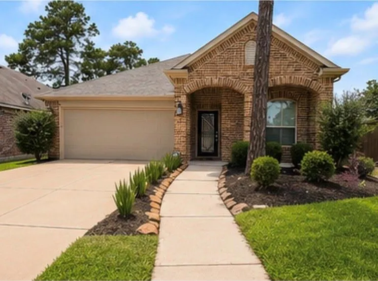 16863 Big Reed Dr — Photo 1