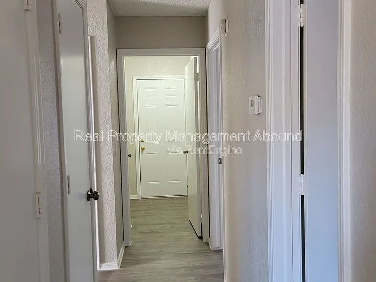 8006 N 117th East Ave — Photo 6