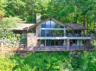 647 Sunshine Trl, Gatlinburg, TN 37738