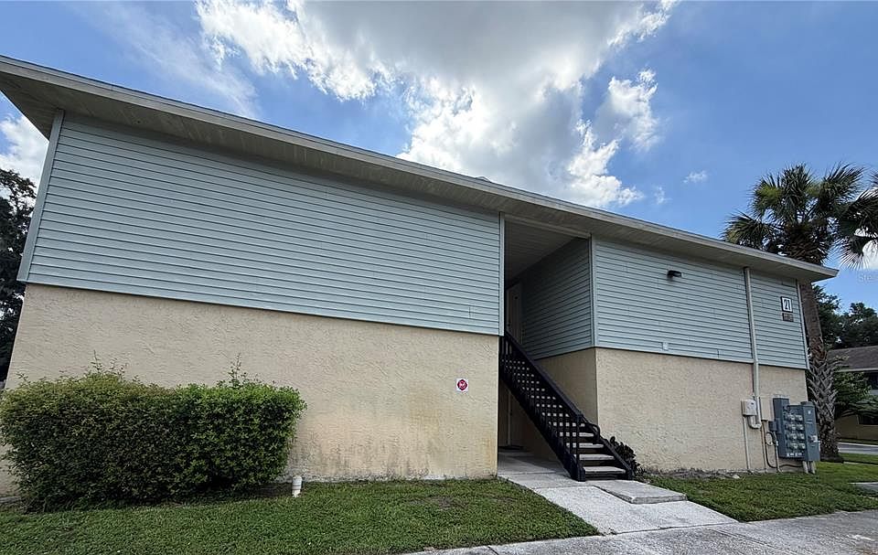 1st image of 237 RED MAPLE PLACE