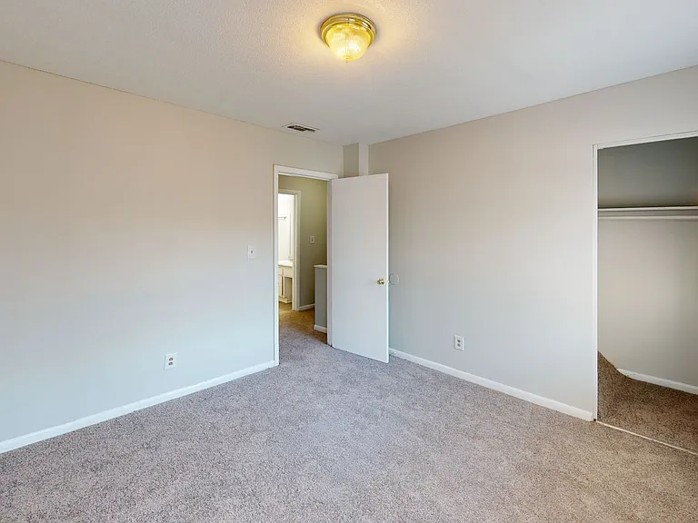 Crystal Grove Townhomes LLC — Photo 25
