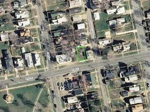 52 W 5th St, Dunkirk, NY 14048