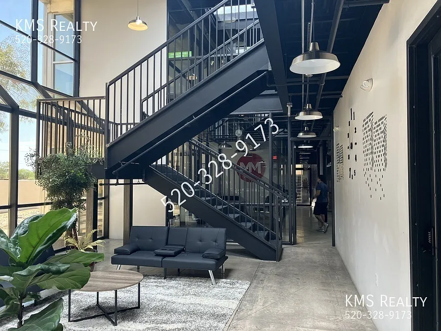 Office Space For Rent Owner/Agent — Photo 3