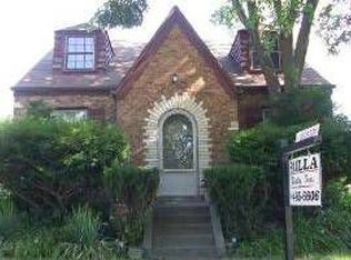 8636 Washington Ave, Brookfield, IL 60513